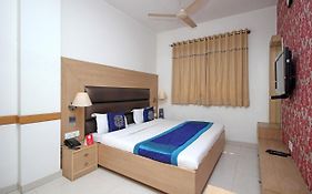 Hotel Arina Inn New Delhi